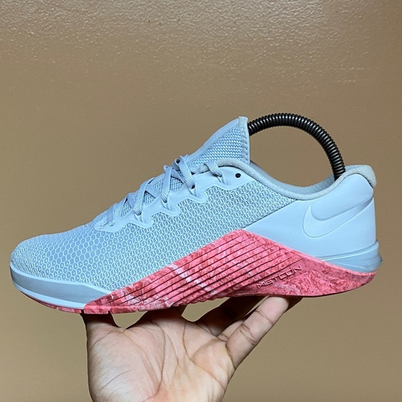 Nike Metcon 5 Women’s Running Sneakers - Pure Platinum Size 10 - Picture 8 of 16